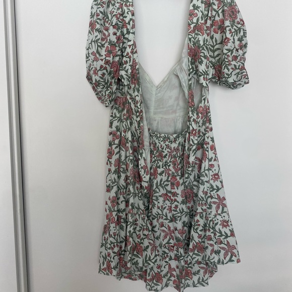 Red Plunge Puff Sleeve Sundress for a Night Out - Picture 2 of 3